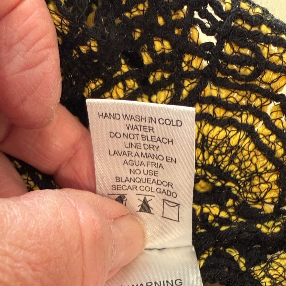 Floral Crochet Crop Top in Black and Yellow - Picture 12 of 14